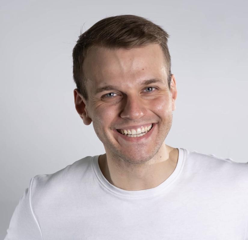 Dominik Buksa.
